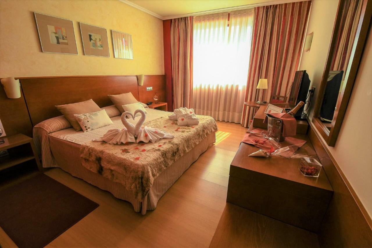 Hotel Miravalle Ourense Eksteriør billede