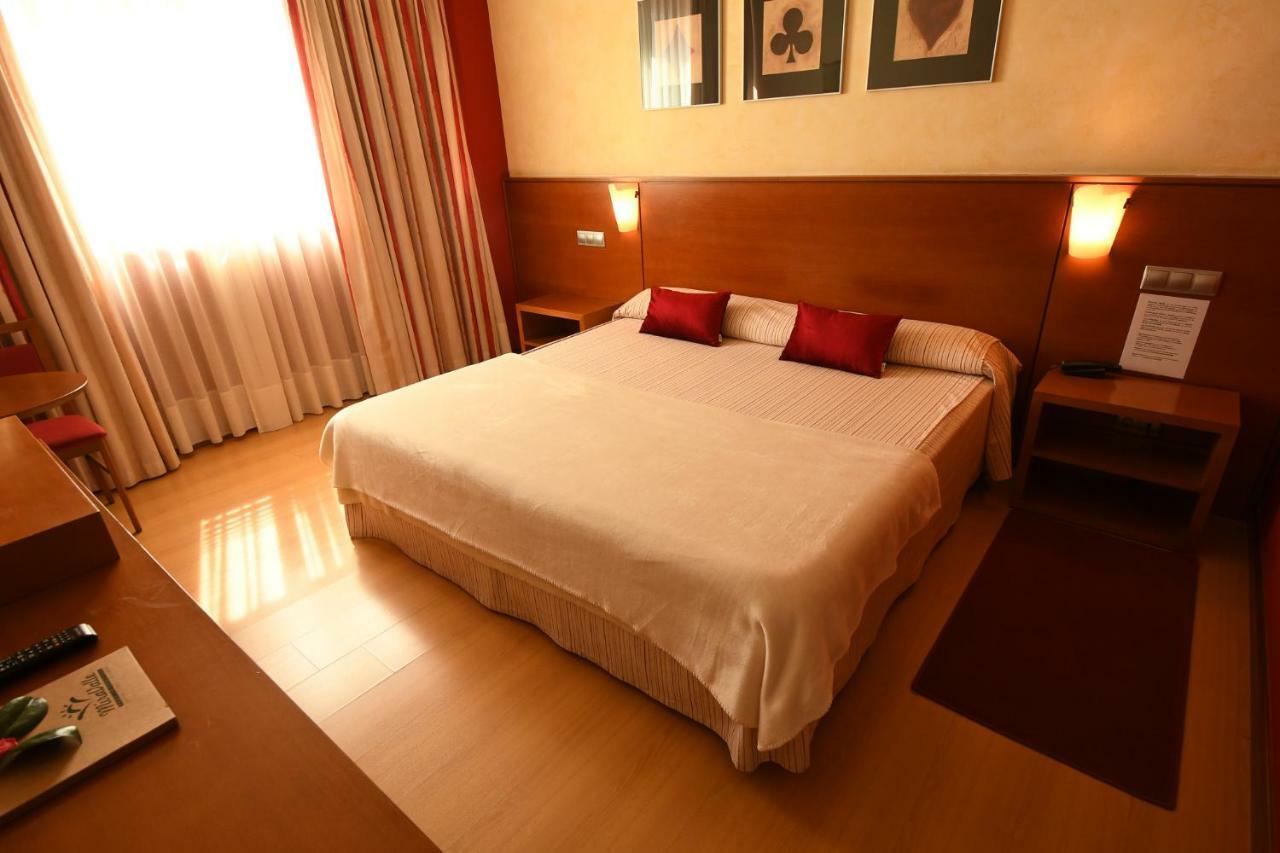 Hotel Miravalle Ourense Eksteriør billede