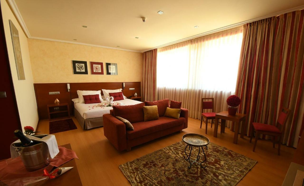 Hotel Miravalle Ourense Eksteriør billede
