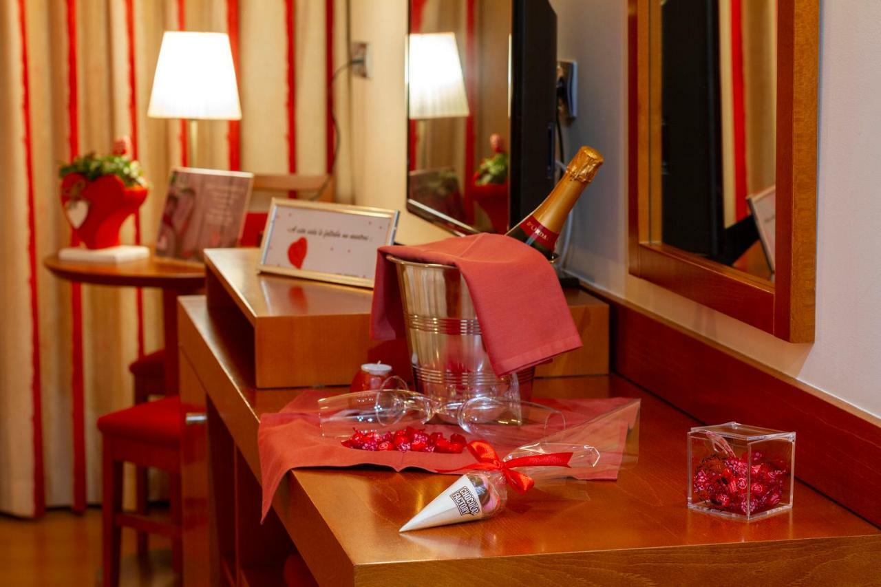 Hotel Miravalle Ourense Eksteriør billede