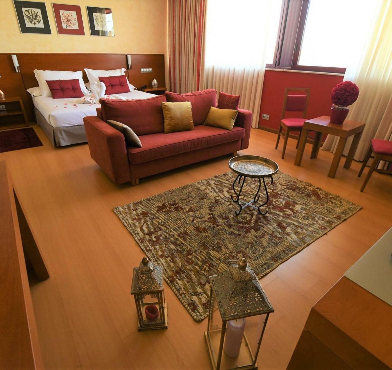 Hotel Miravalle Ourense Eksteriør billede