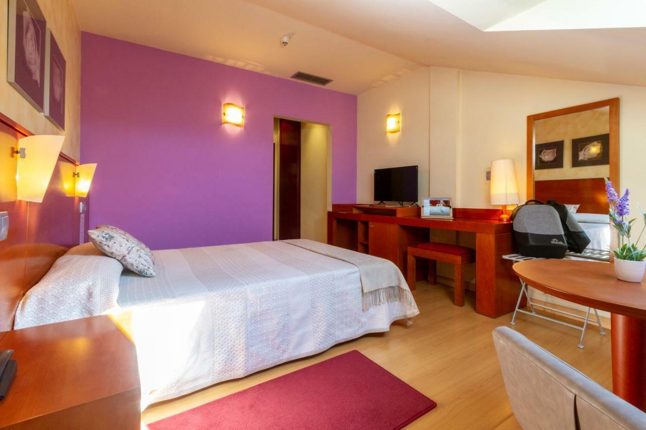 Hotel Miravalle Ourense Eksteriør billede